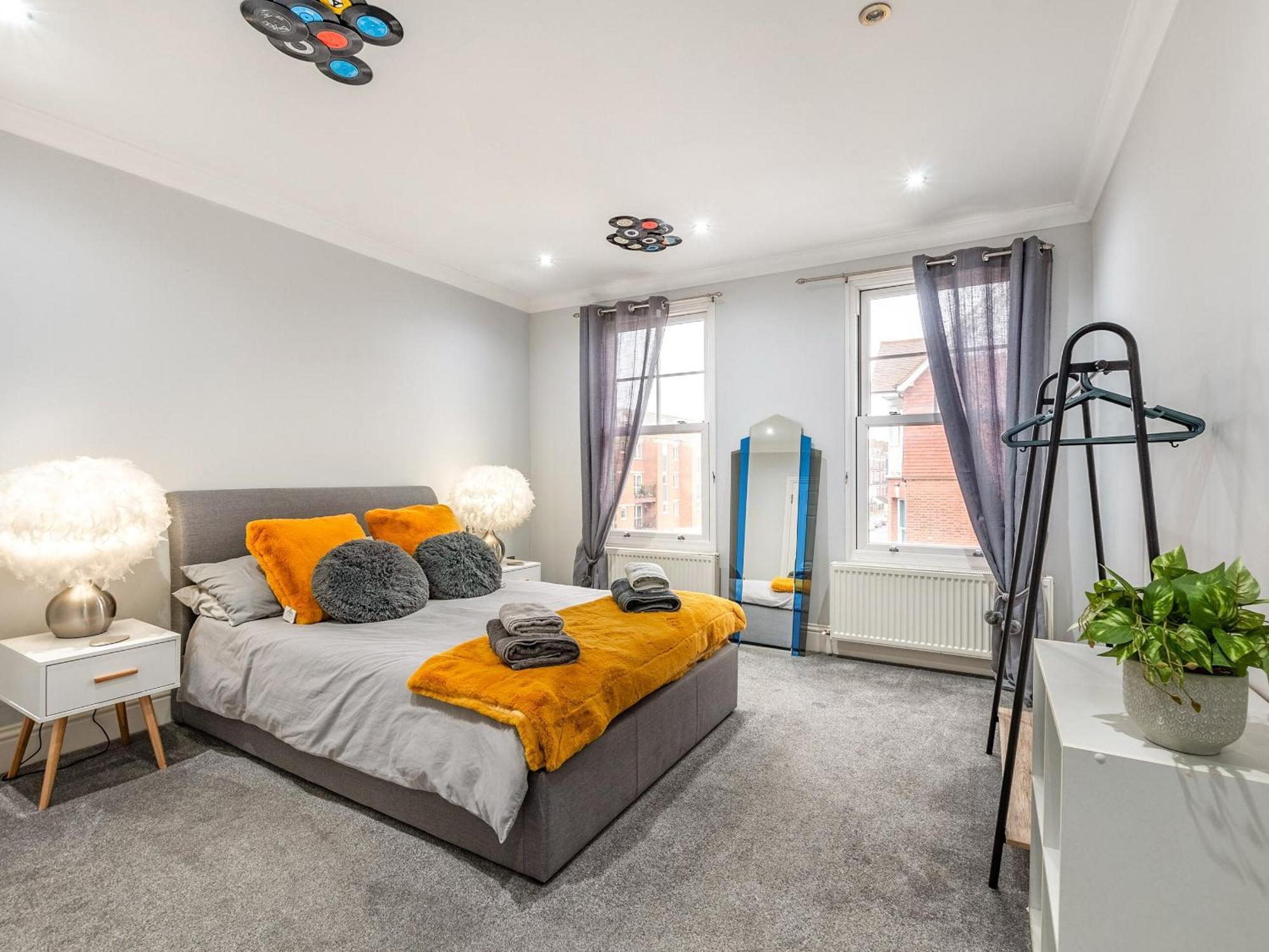 Walpole Heights Penthouse Holiday home *